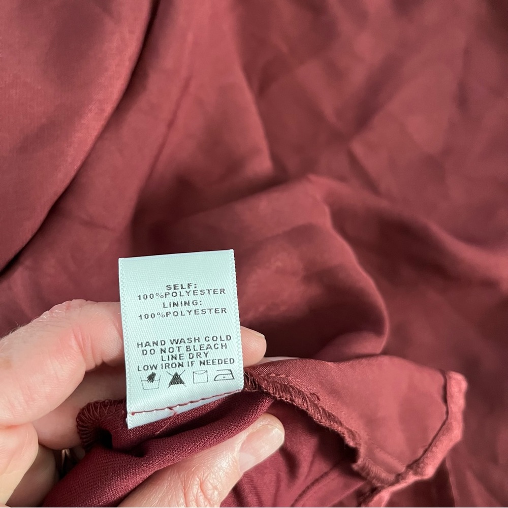 Blue Blush NWT Satin Wrap Dress With Waist Tie Wrapped Long Sleeve - V Neck Sz M - Picture 9 of 9